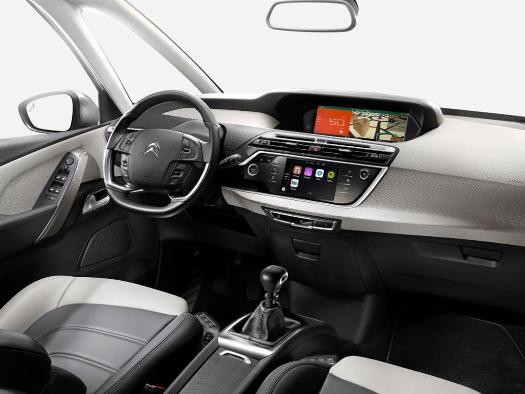 Citroen spacetourer interior